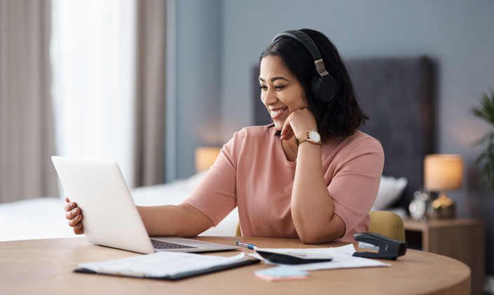 How Individual Online College Courses Can Help You Graduate