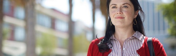 Student pondering risk-free period enrollment