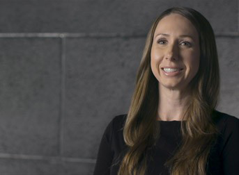 Play video of Amber P.'s testimonial